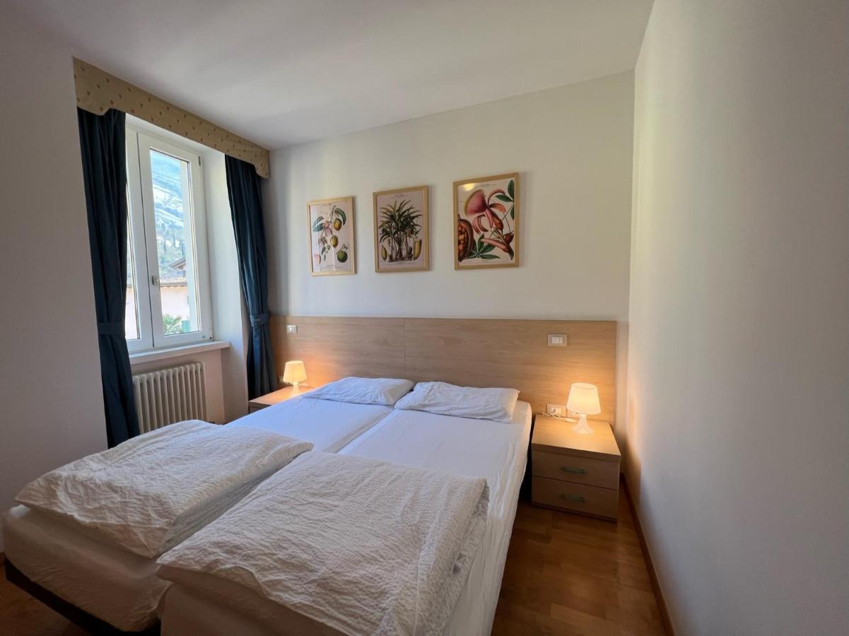 Appartamenti Baia Azzurra 5. Torbole Sul Garda Exterior photo