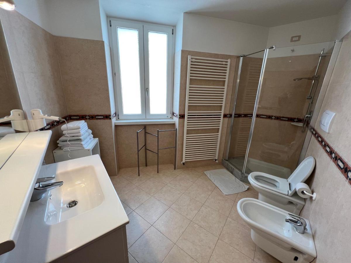 Appartamenti Baia Azzurra 5. Torbole Sul Garda Exterior photo