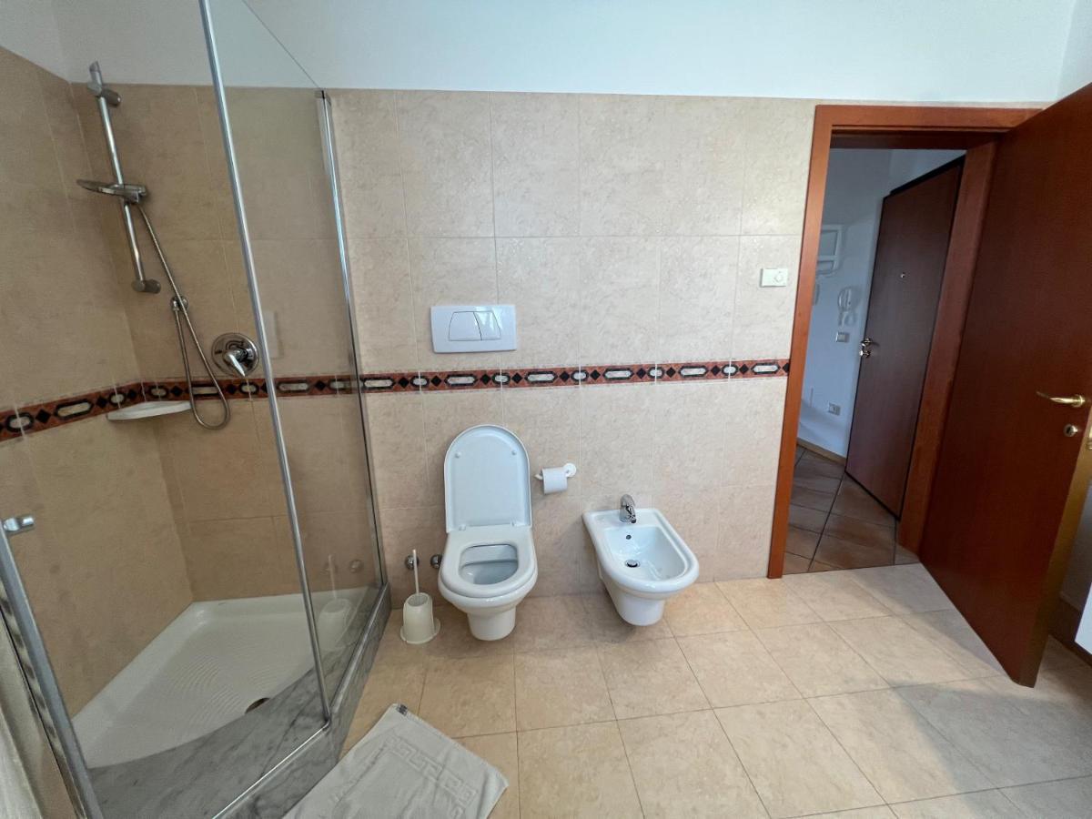 Appartamenti Baia Azzurra 5. Torbole Sul Garda Exterior photo